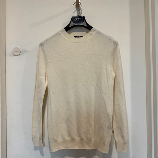 고비 캐시미어100% 니트 