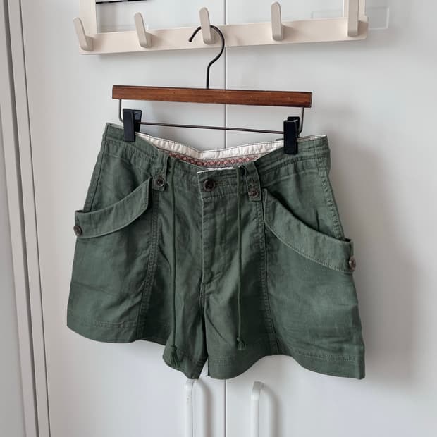 Archives 카키 포켓 카고 팬츠 반바지