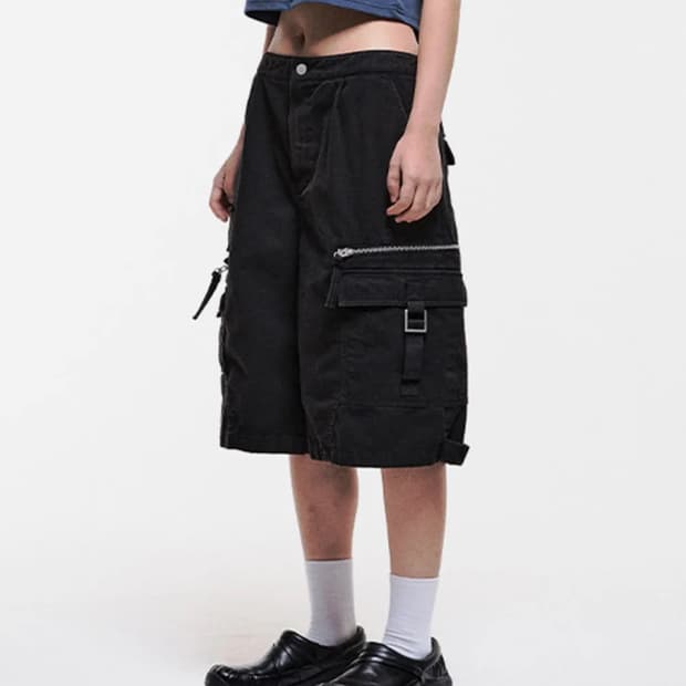 더콜디스트모먼트 바지
