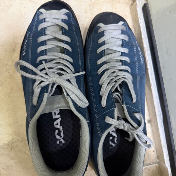 스카르파 모히또 42사이즈