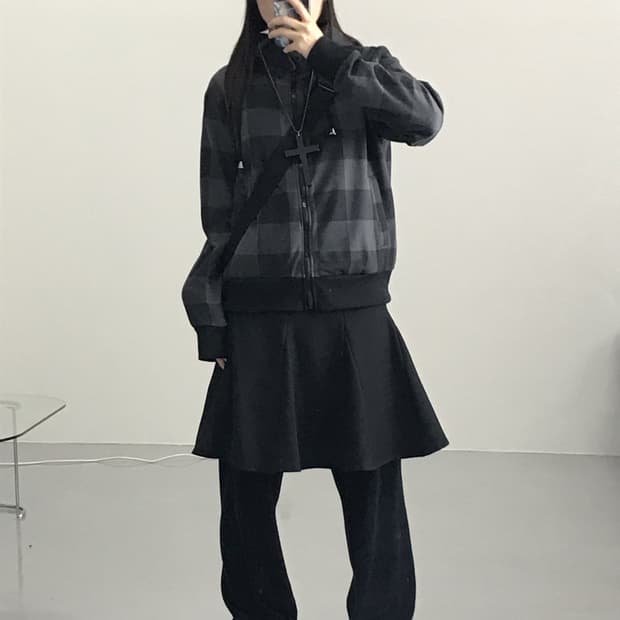 Jpn Checked High Neck Zip-Up Hoodie