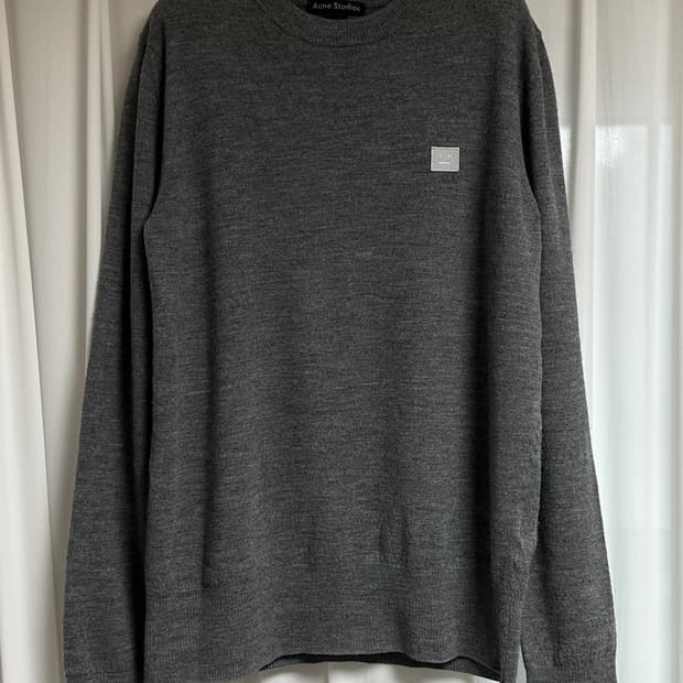 아크네스튜디오 페이스 로고 니트 그레이 M(100-105)