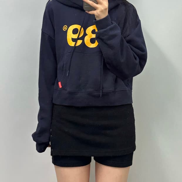939 아카이브볼드 빅로고 네이비 후드티