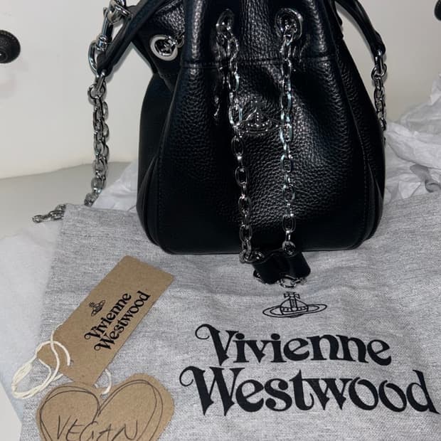 비비안웨스트우드 버킷백 