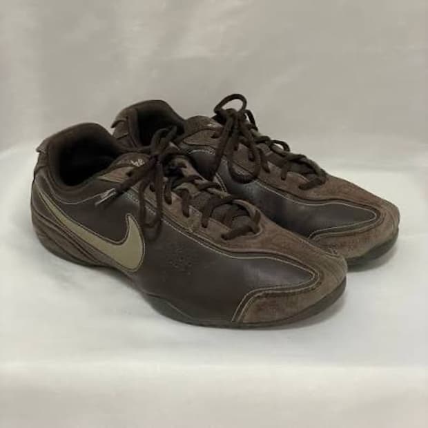 나이키 에어시리즈 6D 브라운 구합니다