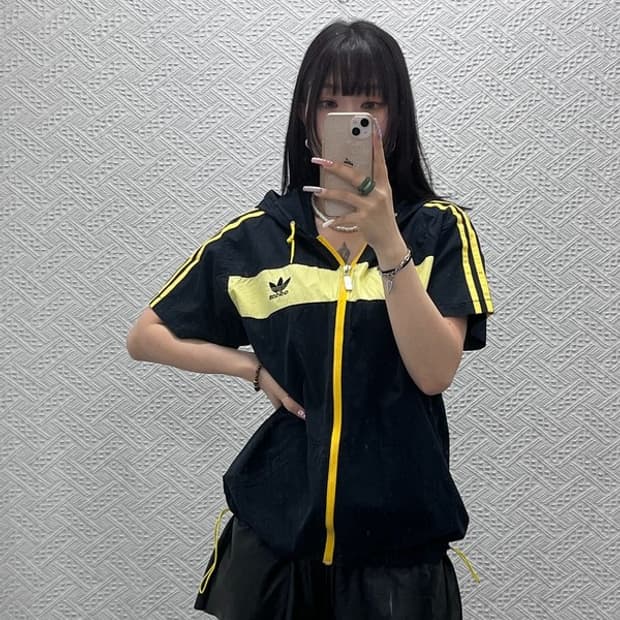 아디다스 올드스쿨 레트로 Y2K 배색 반팔 후드집업 105 C13306