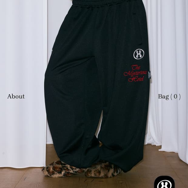 미스테리어스호텔 LAYERED JERSEY PT