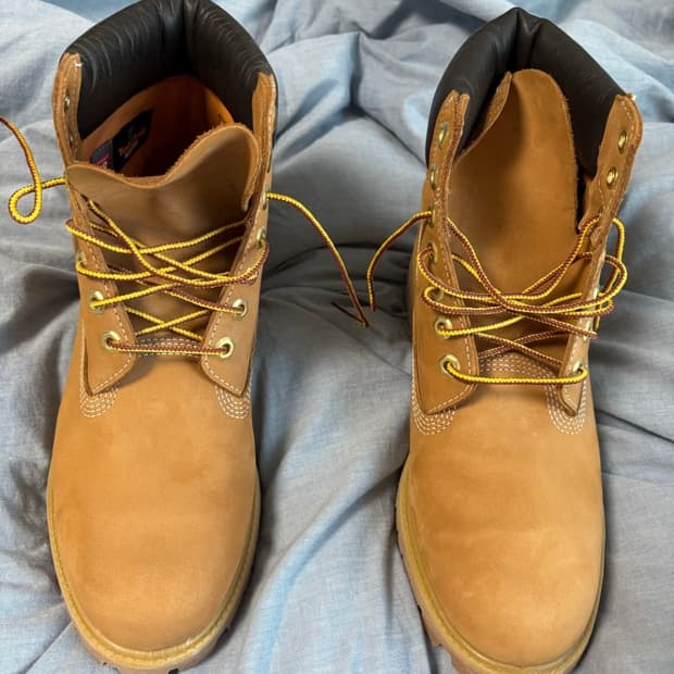 팀버랜드 6인치 프리미업 워터푸르프
부츠(사이즈275)