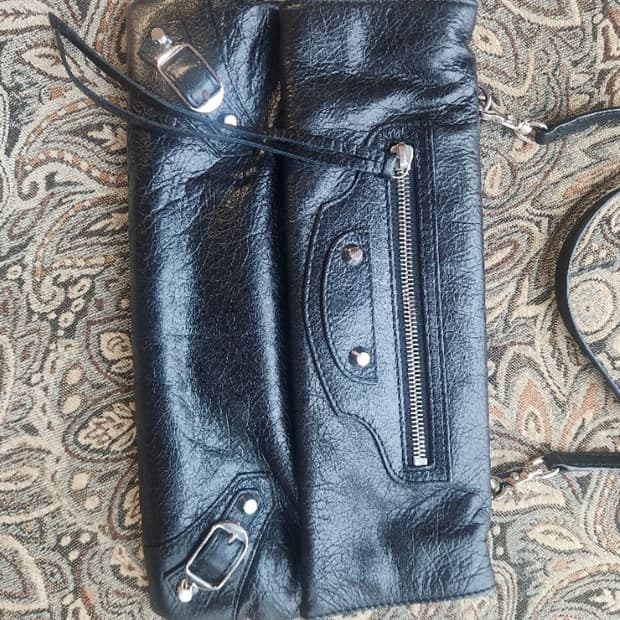 Balenciaga 엔벨로프 클러치백