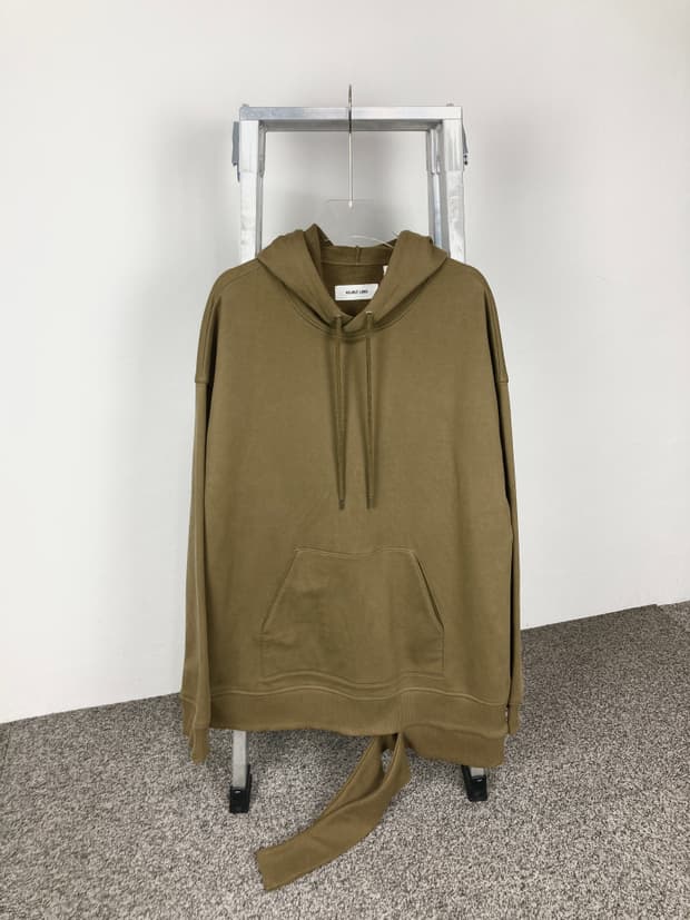 헬무트랭 밑단 절개 후드