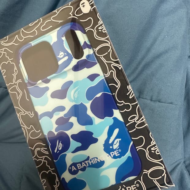 베이프 아이폰 17 프로맥스 케이스 블루