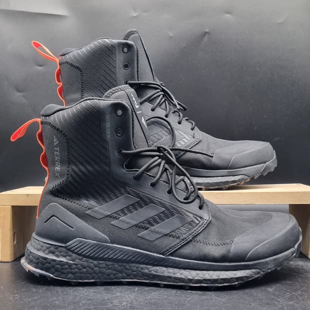 아디다스 테렉스 프리하이커2 남성등산화275