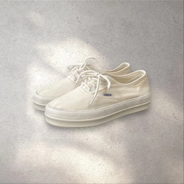 [235] 소다 키높이 스니커즈