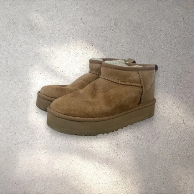 [240] UGG 클래식 울트라 미니 플랫폼 양털 부츠(No.386)