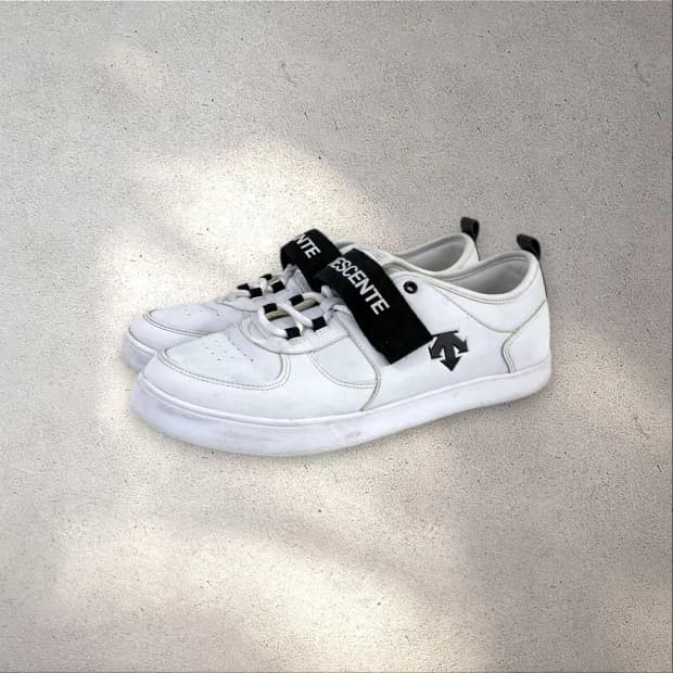 [270] 데상트 로이 화이트 스니커즈 (No.416)