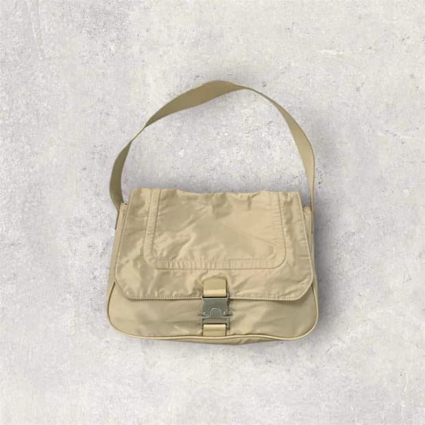 마뗑킴 버클백 베이지(B264)