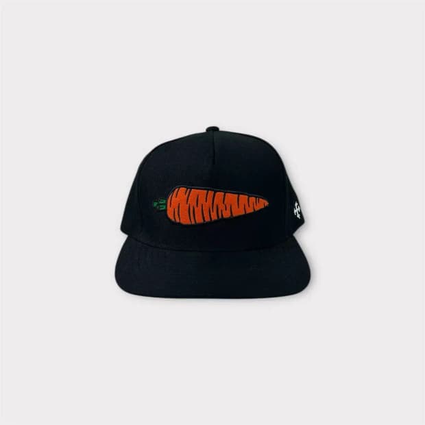 와이웍스 당근 자수 스냅백 (1628)