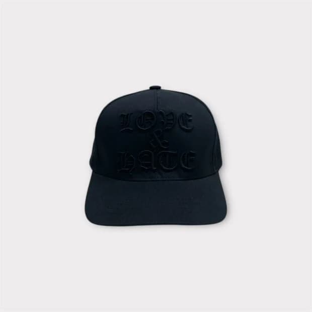 LOVE & HATE 레터링 자수 스냅백 (1700)