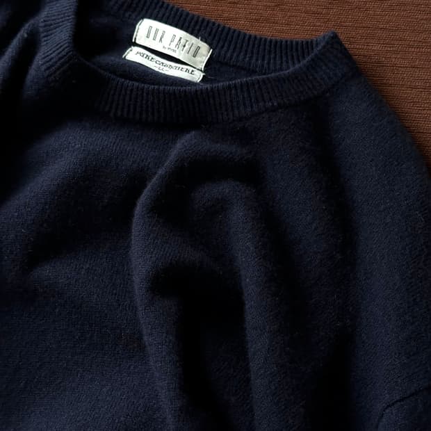 'Pure cashmere' wide design crew knit