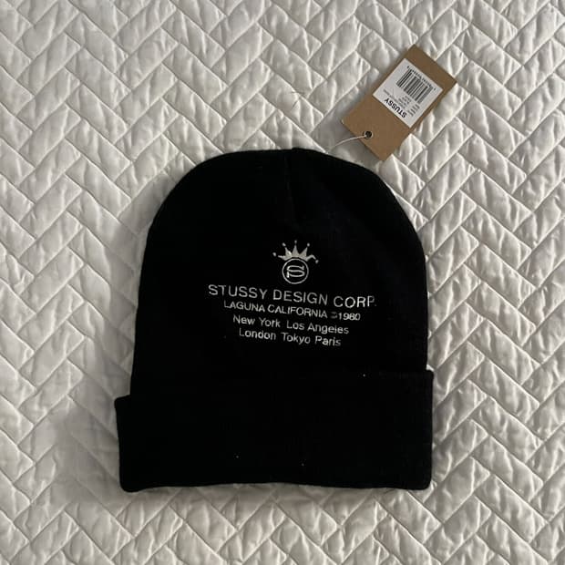 스투시 코퍼레이션 커프 비니 블랙