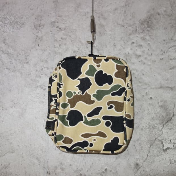 •베이프 초판 발매 피사체카모 파우치