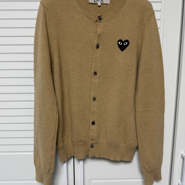 꼼데가르송 블랙 와펜 가디건