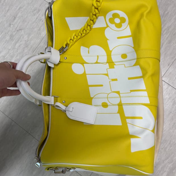 루이비통 버질 에브리데이 키폴50