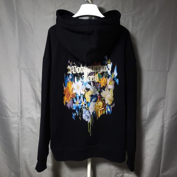 [새상품급/48 size]22SS 우영미 멀티 플라워 백로고 후드티