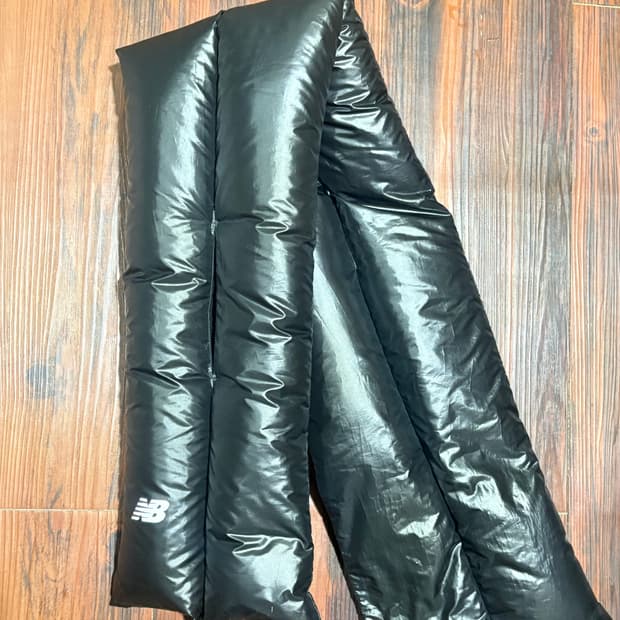 뉴발란스 패딩 목도리