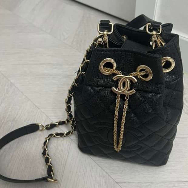 샤넬 뷰티 체인 복조리백 버킷백 