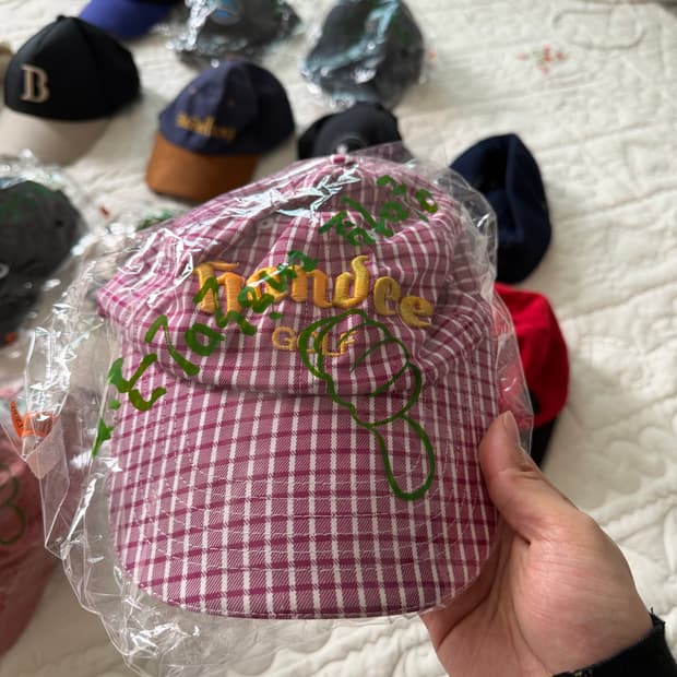 2번) 해외바잉 or 국내매장구매 모자들 볼캡, 헌팅캡, 이어플랩캡 등