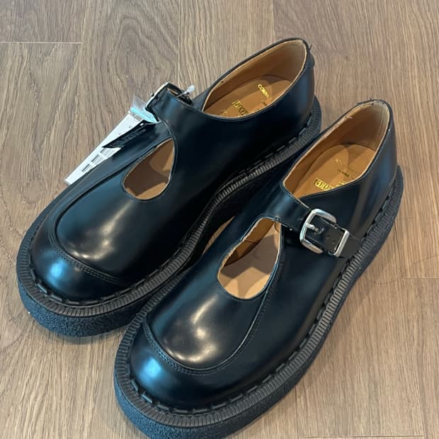 [새상품] 꼼데가르송 조지콕스 메리제인 클리퍼 uk9