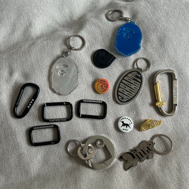 스트릿 브랜드 각종 키링 및 악세서리 판매