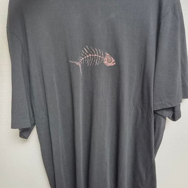 해칭룸 paisley bone fish tee 4사이즈