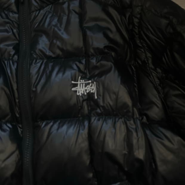 스투시 미드웨이트 퍼퍼 블랙