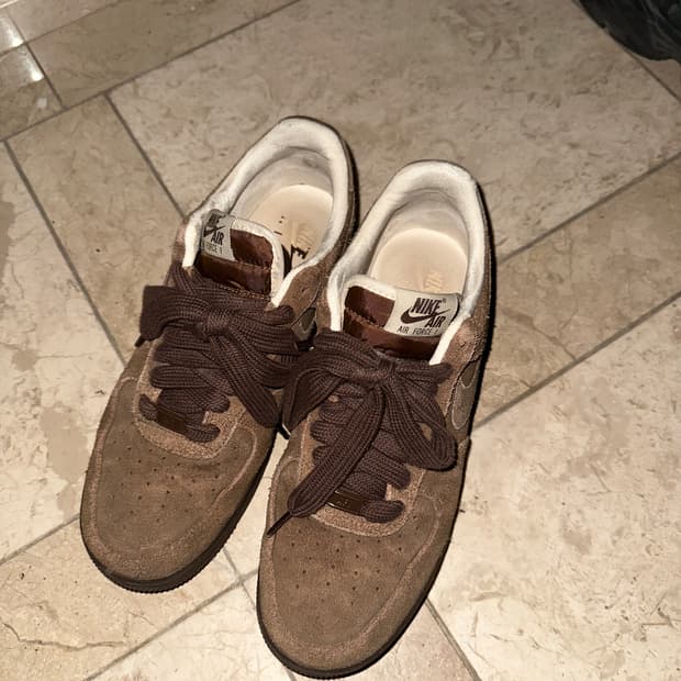 나이키 에어포스 카카오 와우