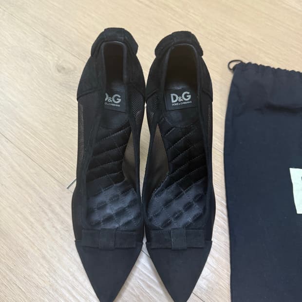 D&G 블랙 하이힐