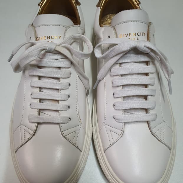 지방시 골드펄 스니커즈 270