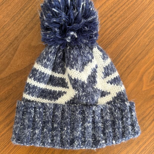 빈티지 네이비 별 방울비니