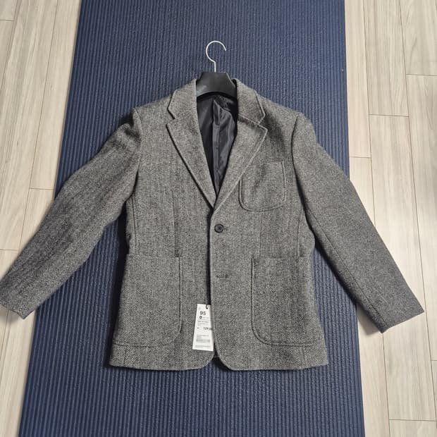 스파오 헤링본 자켓 100 (새상품)