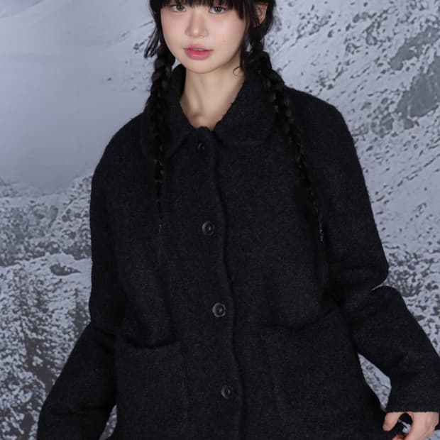 나이엔 라운드 플라켓 숏 코트