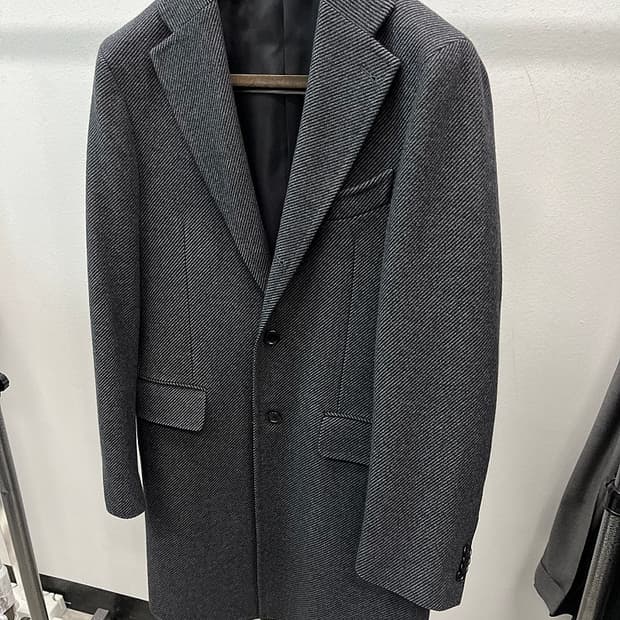 100) 맨온더분 그레이 울코트 