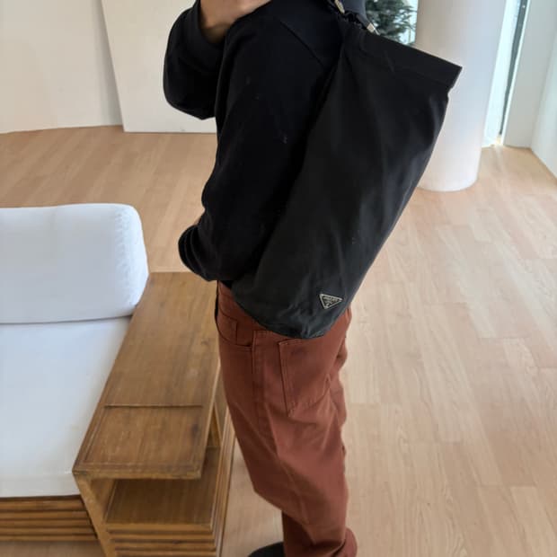 프라다 포코노 나일론 숄더백