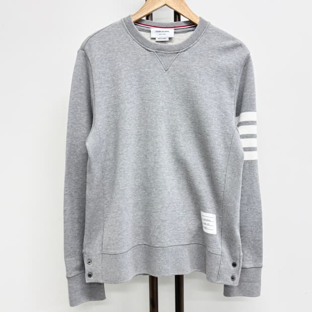 [4]톰브라운 사선완장 맨투맨