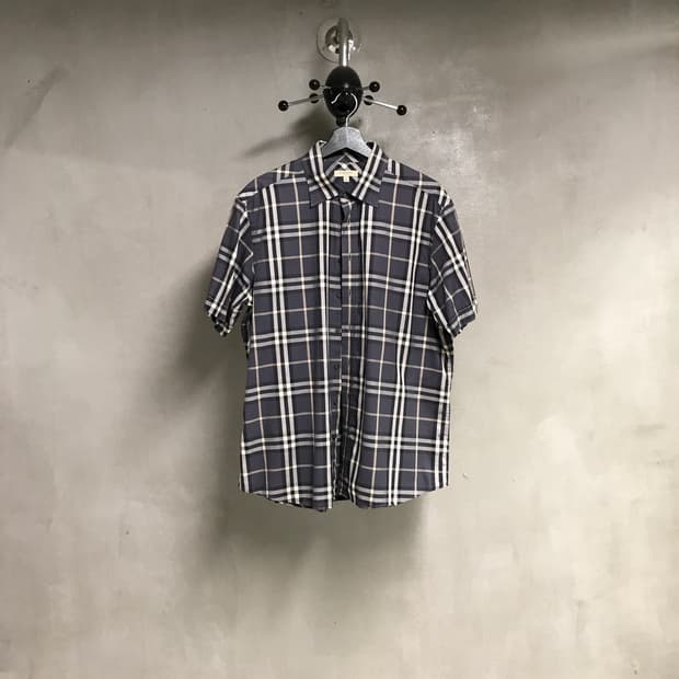 버버리 반팔 셔츠 XL