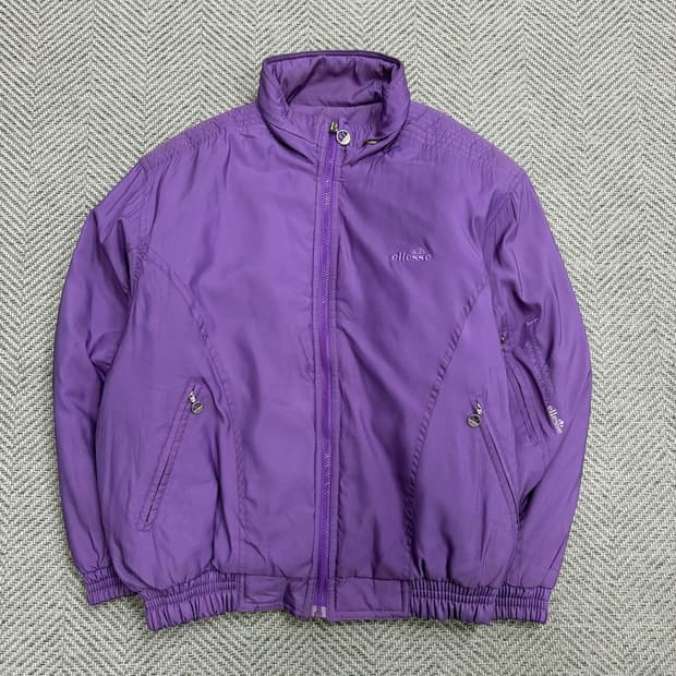 엘레쎄 올드스쿨 패딩 점퍼v1754