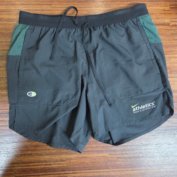 나이키 드라이핏 5인치 브리프 라인드 러닝 반바지 s