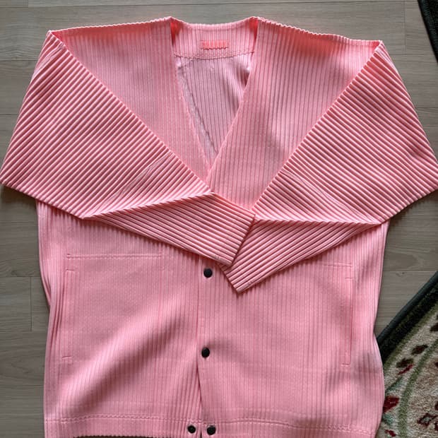 옴므플리세 베이직 가디건 