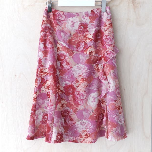 flower frill skirt
