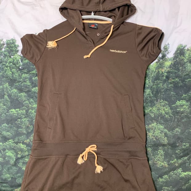 뉴발란스 원피스